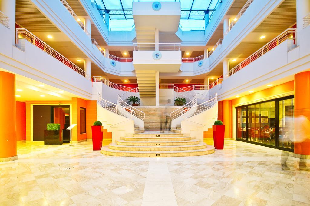 Caesar'S Hotel Каляри Екстериор снимка
